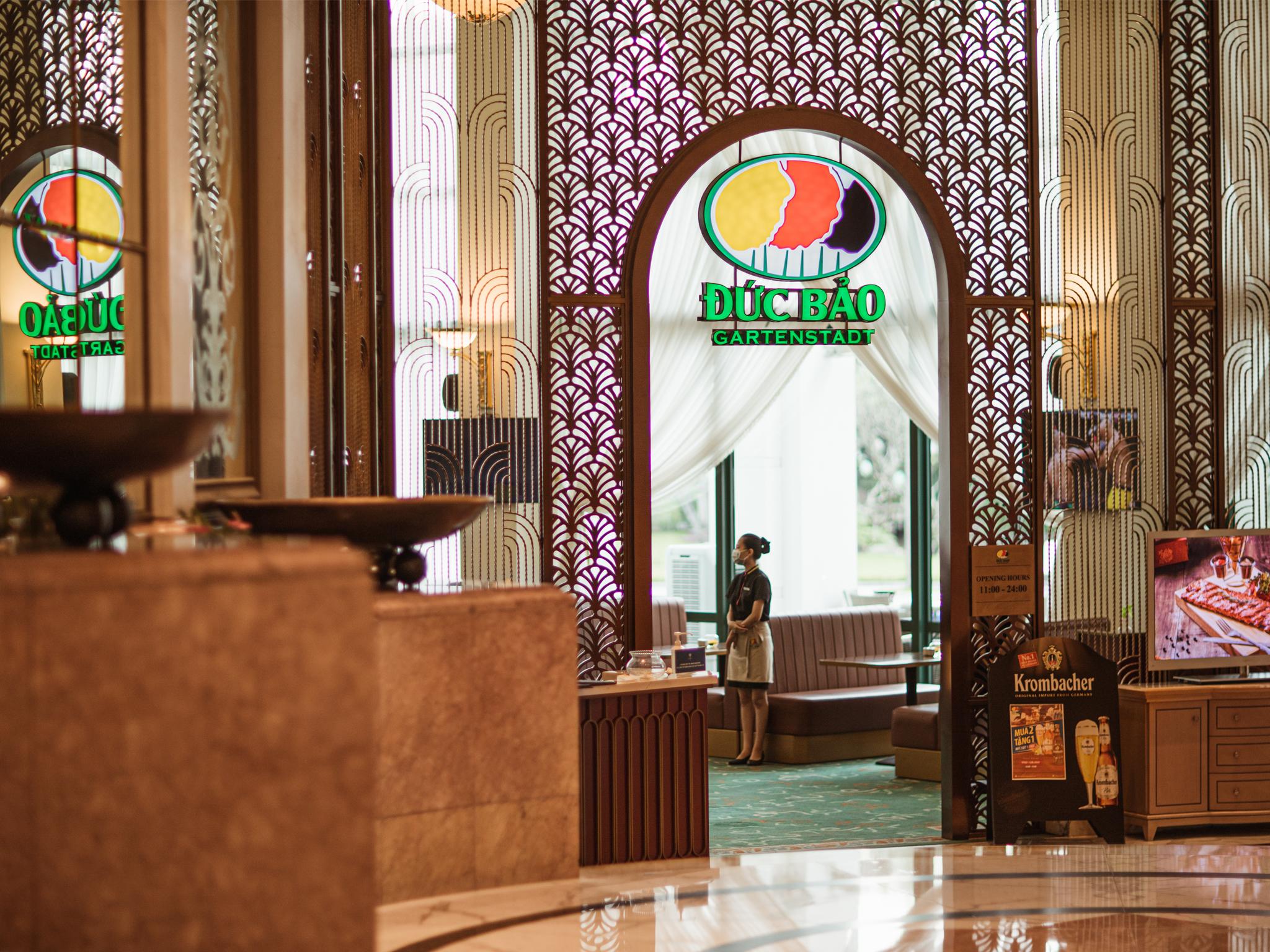 Hanoi Daewoo Hotel Экстерьер фото